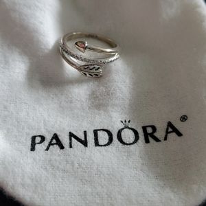 Pandora ring